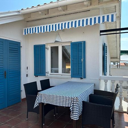 Adria Sun Apartments Водице Экстерьер фото