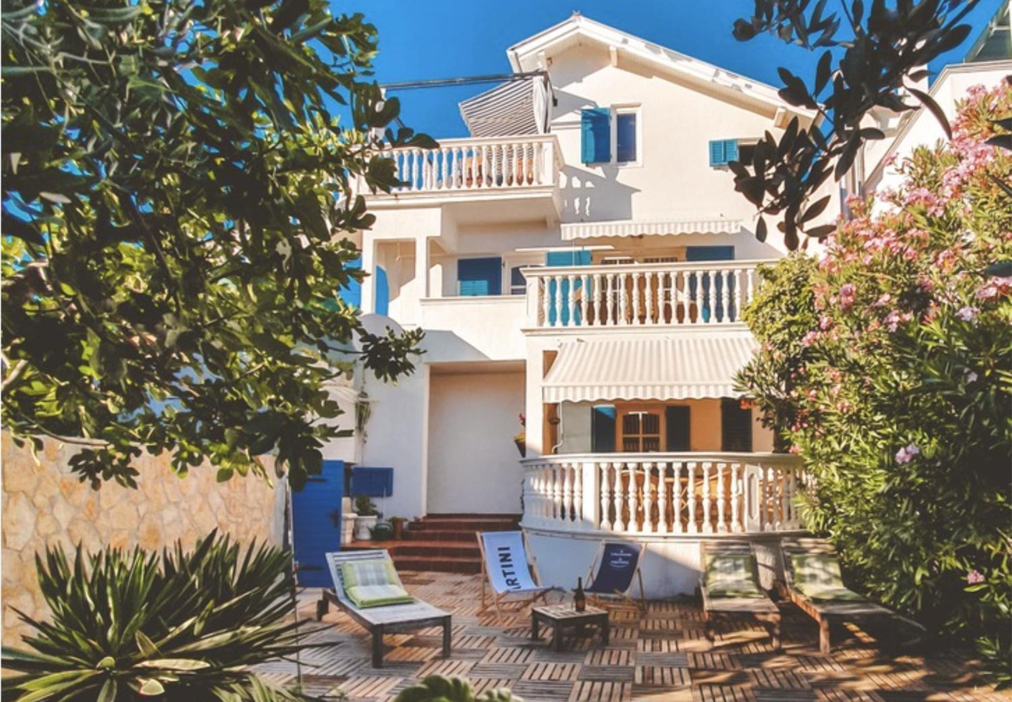 Adria Sun Apartments Водице Экстерьер фото