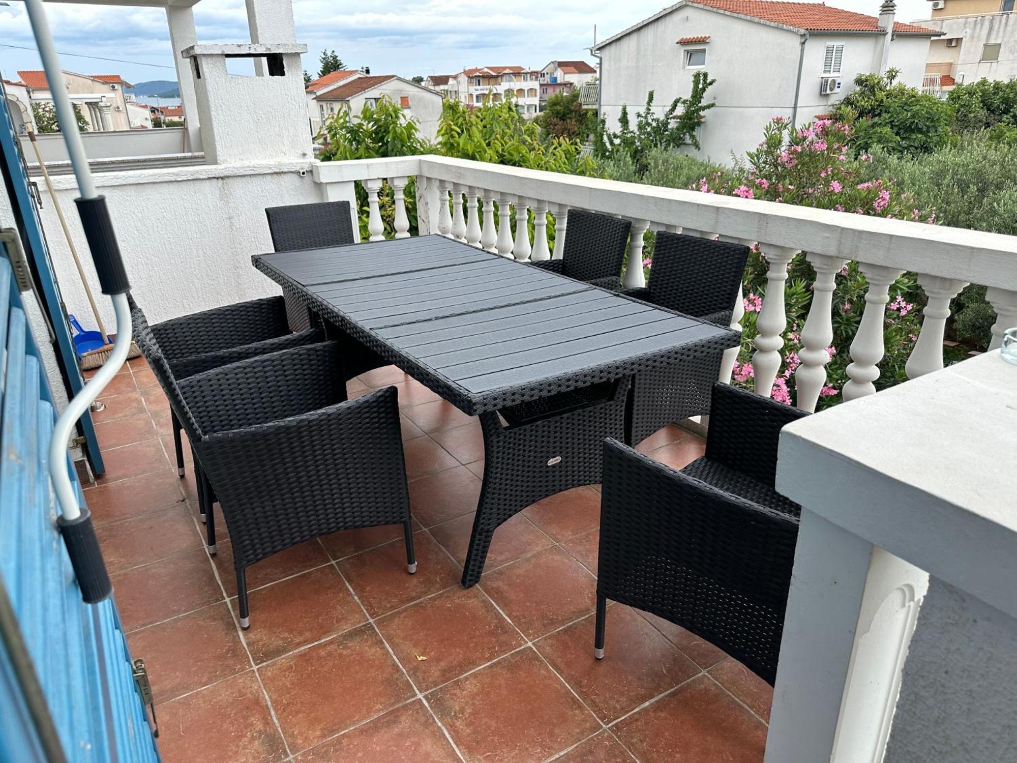 Adria Sun Apartments Водице Экстерьер фото